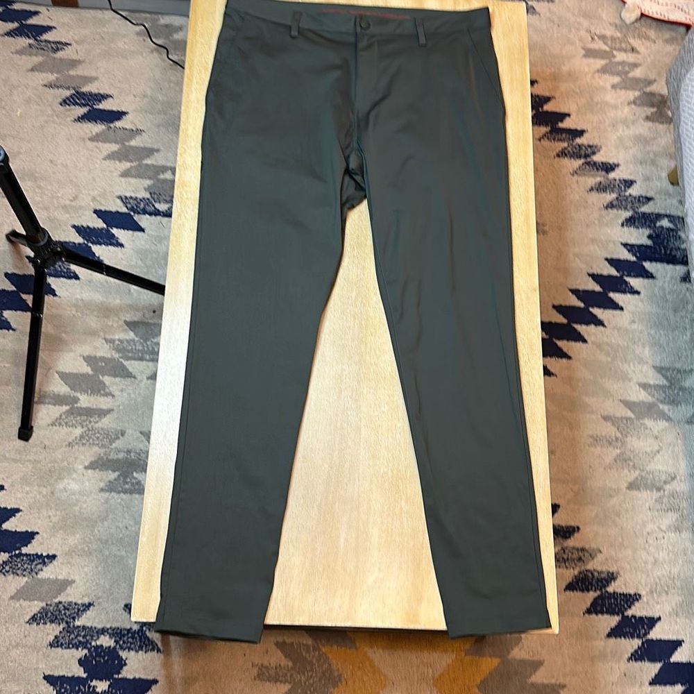 Rhone Commuter Pant